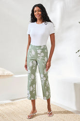Printed Bengaline Pull On Capri Pants