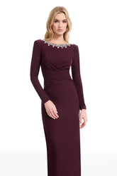 Anne Fitted Silhouette Low Back