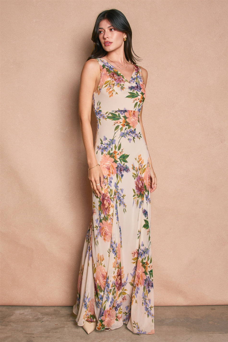 Delicate Crowl Neck Dress