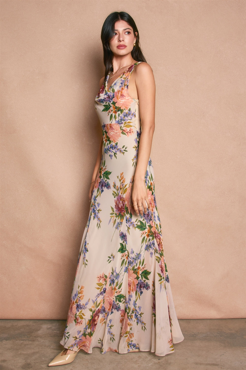 Delicate Crowl Neck Dress