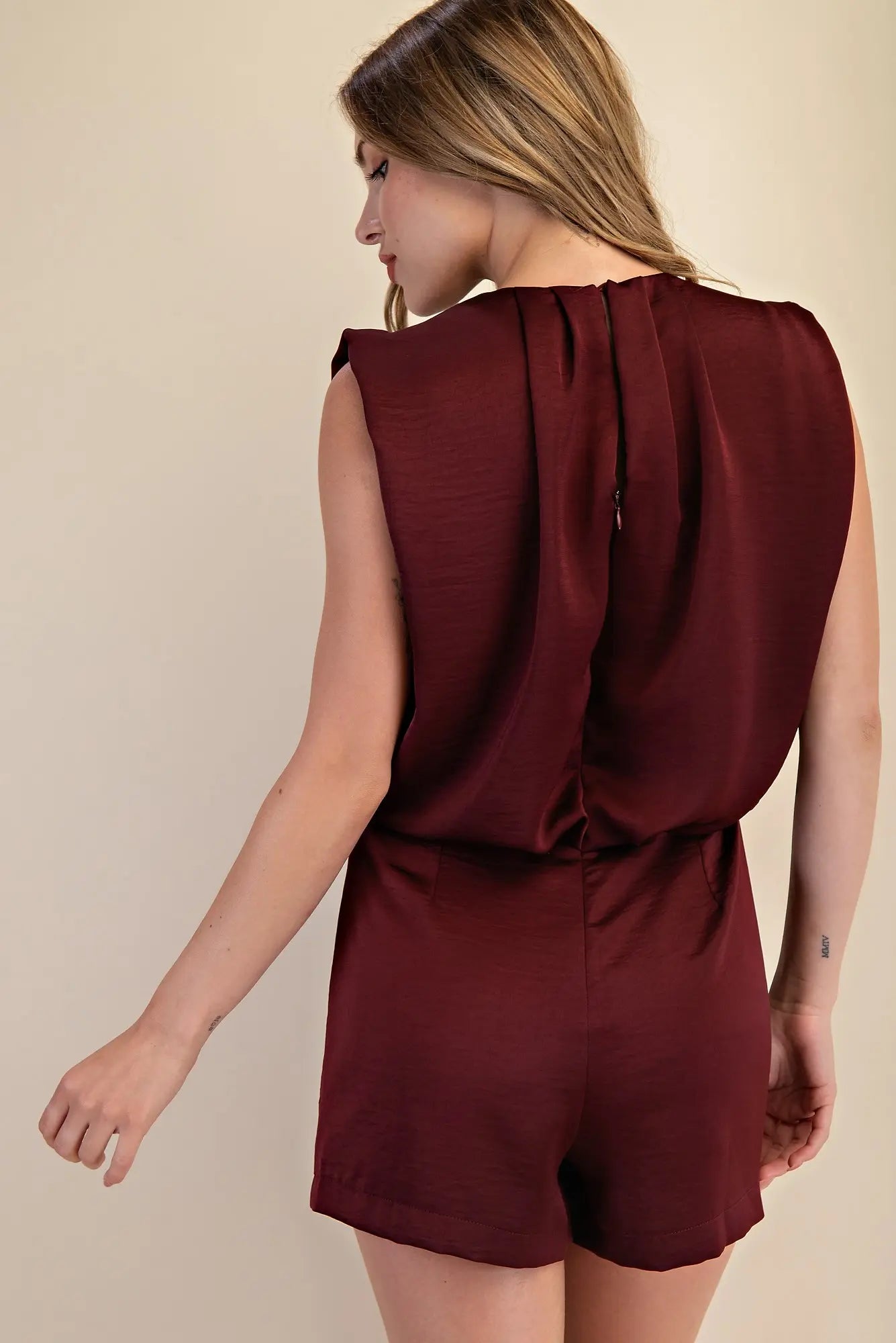 Sleeveless Round Neck Romper