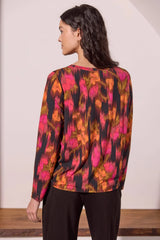 L/S Crew Neck w/ Side Ruching