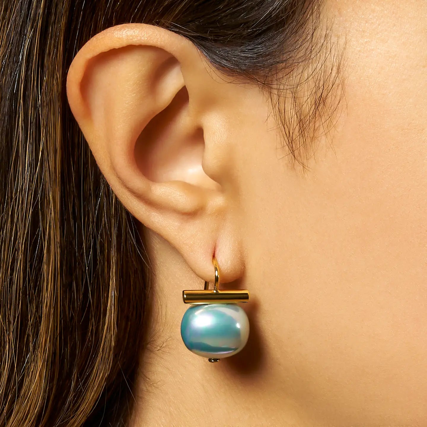 Classic Pebble Pearl Earrings