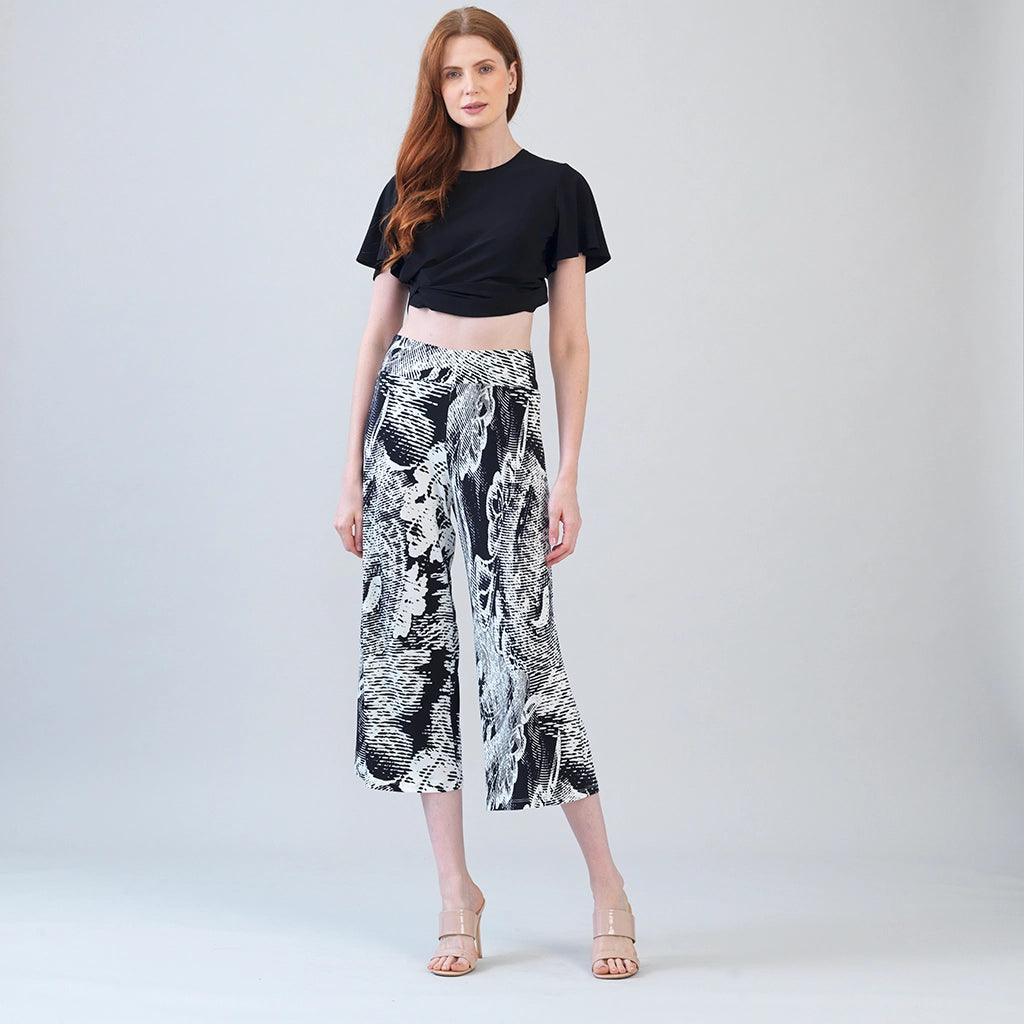 Abstract Crop Gaucho Pant