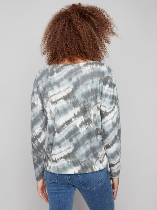 Printed V-Neck Knit Top
