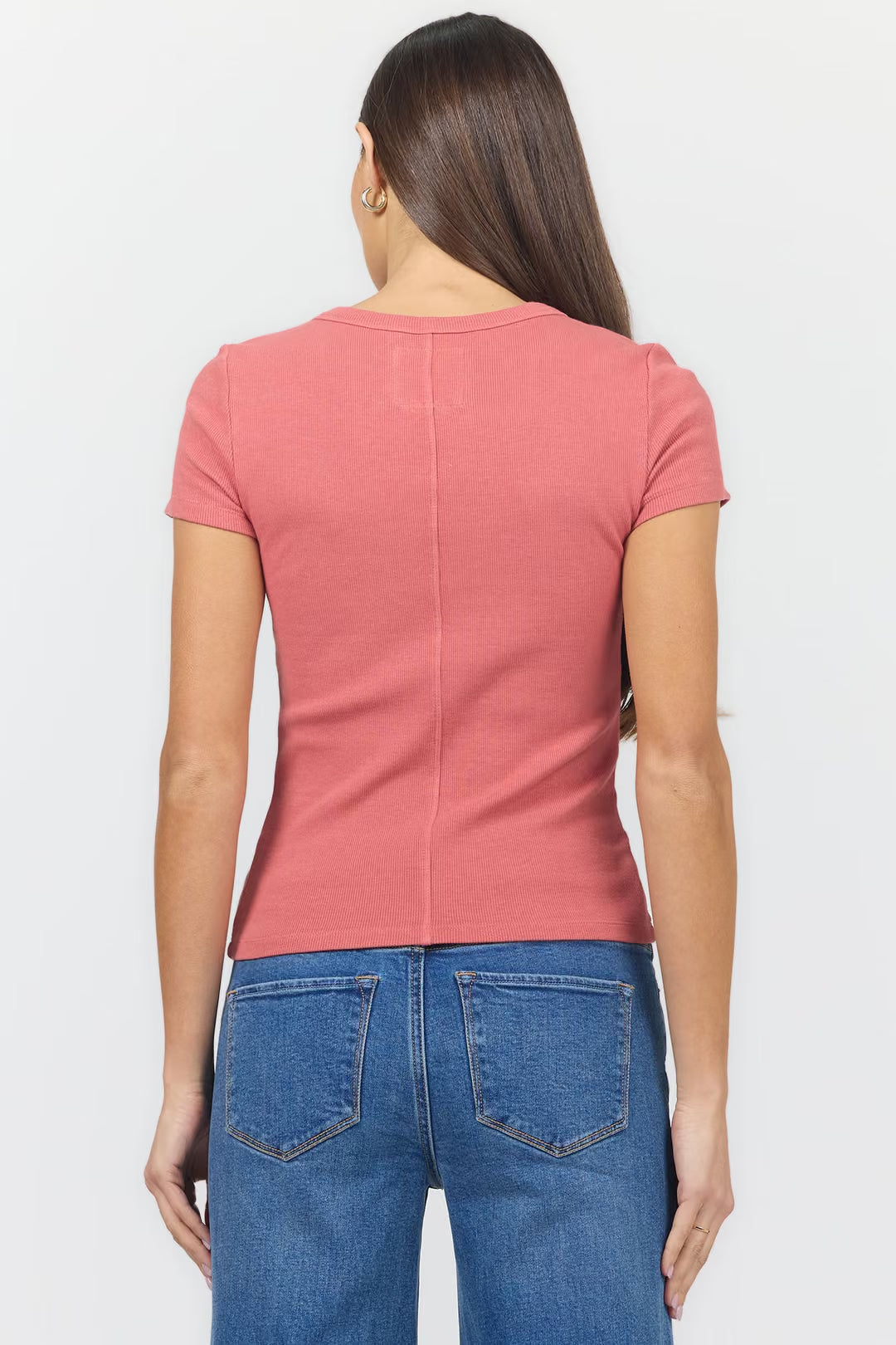 Journee Scoop Neck Ribbed Tee