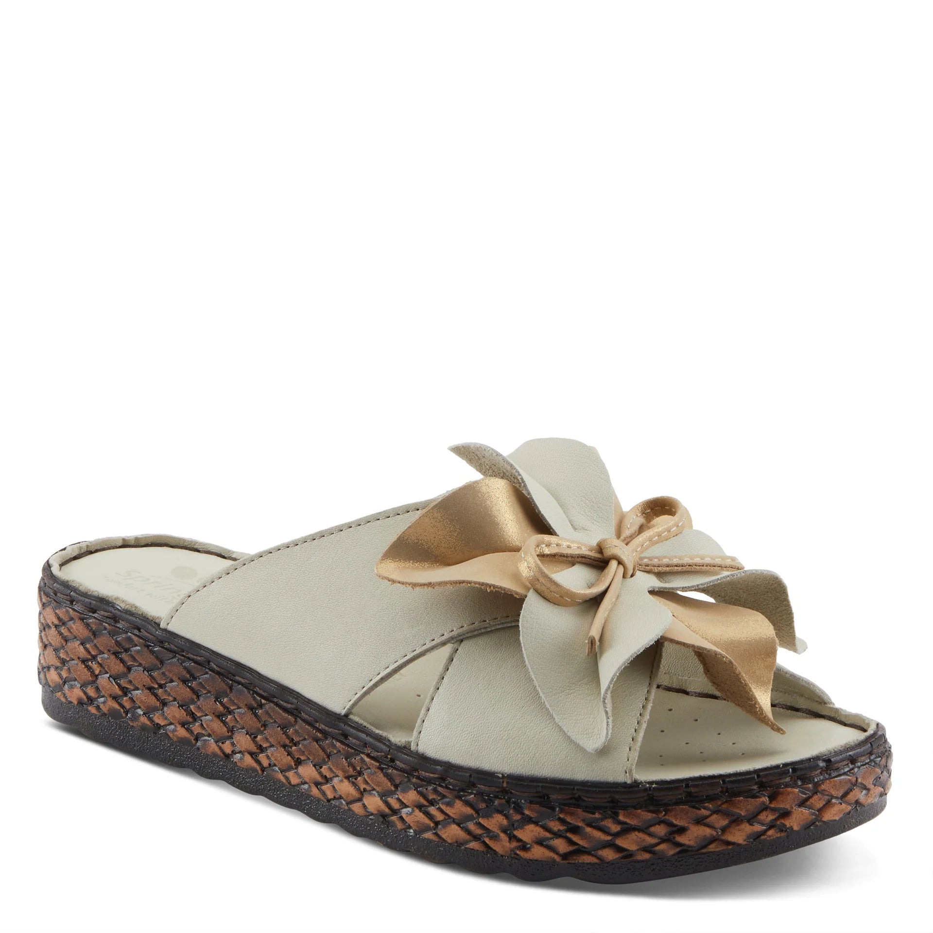 Hilary Sandal