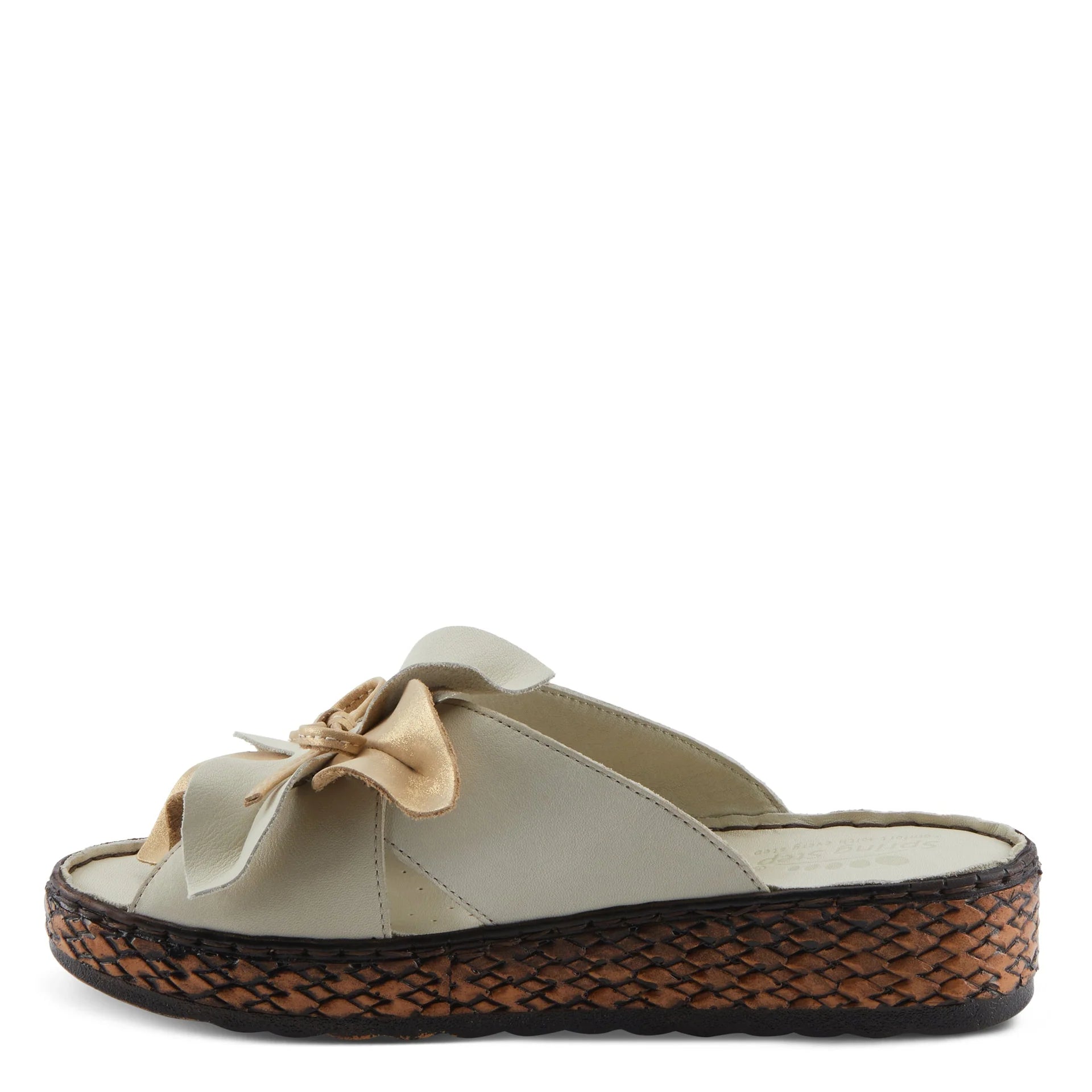 Hilary Sandal