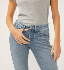 Suki Mid Rise Slim Bootcut