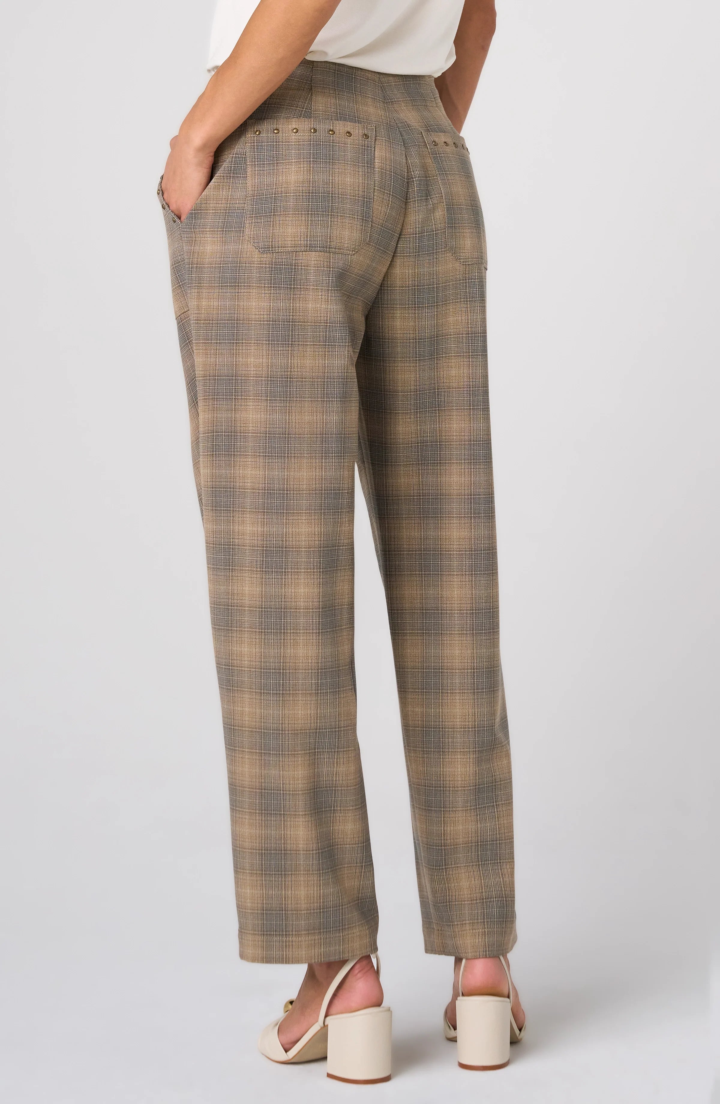 High Rise Crop Trouser W/ Drawstring