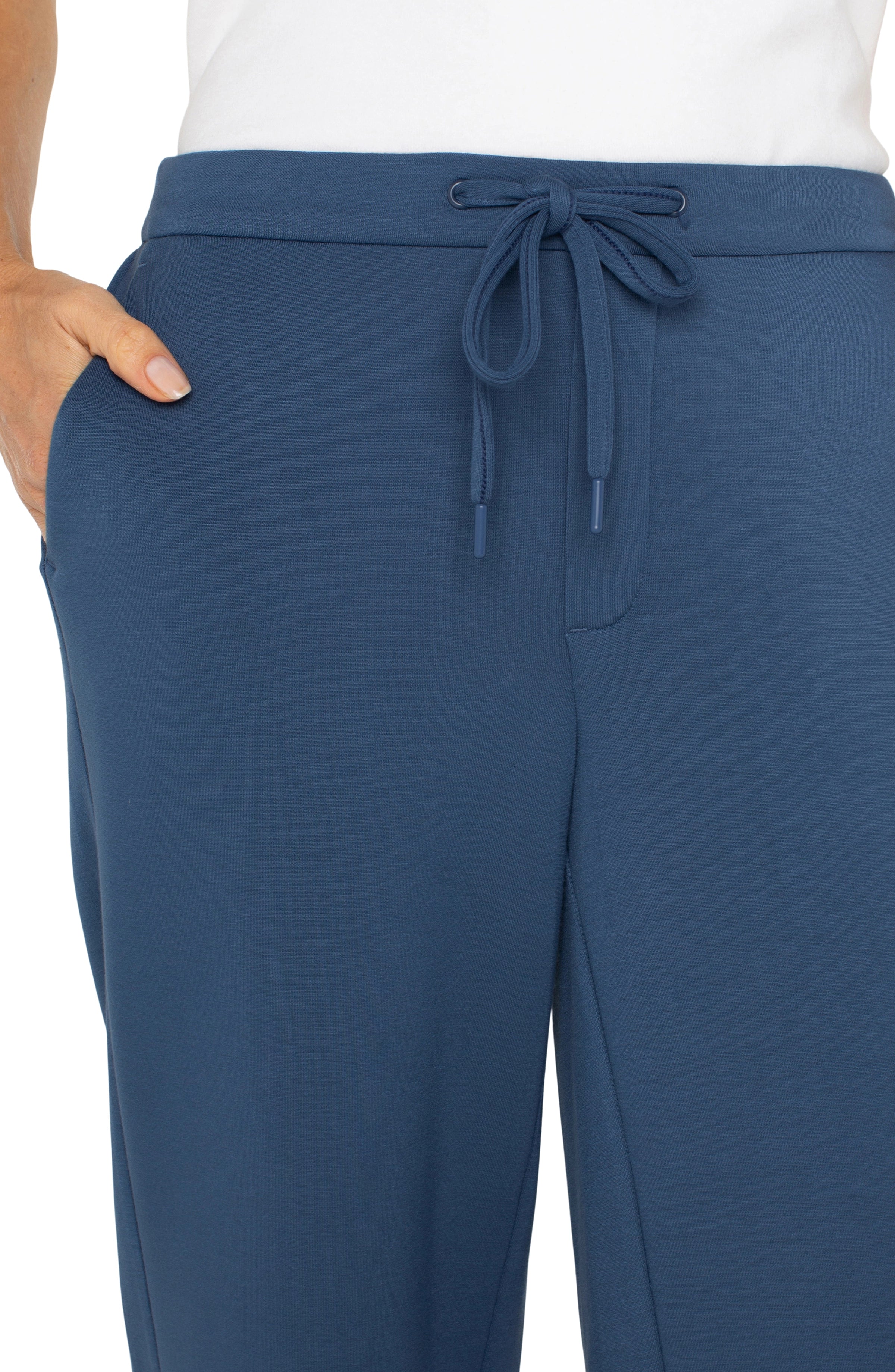 Pull-on Wide Leg Crop