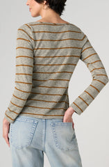 Long Sleeve Knit Top W/ Twist Detail