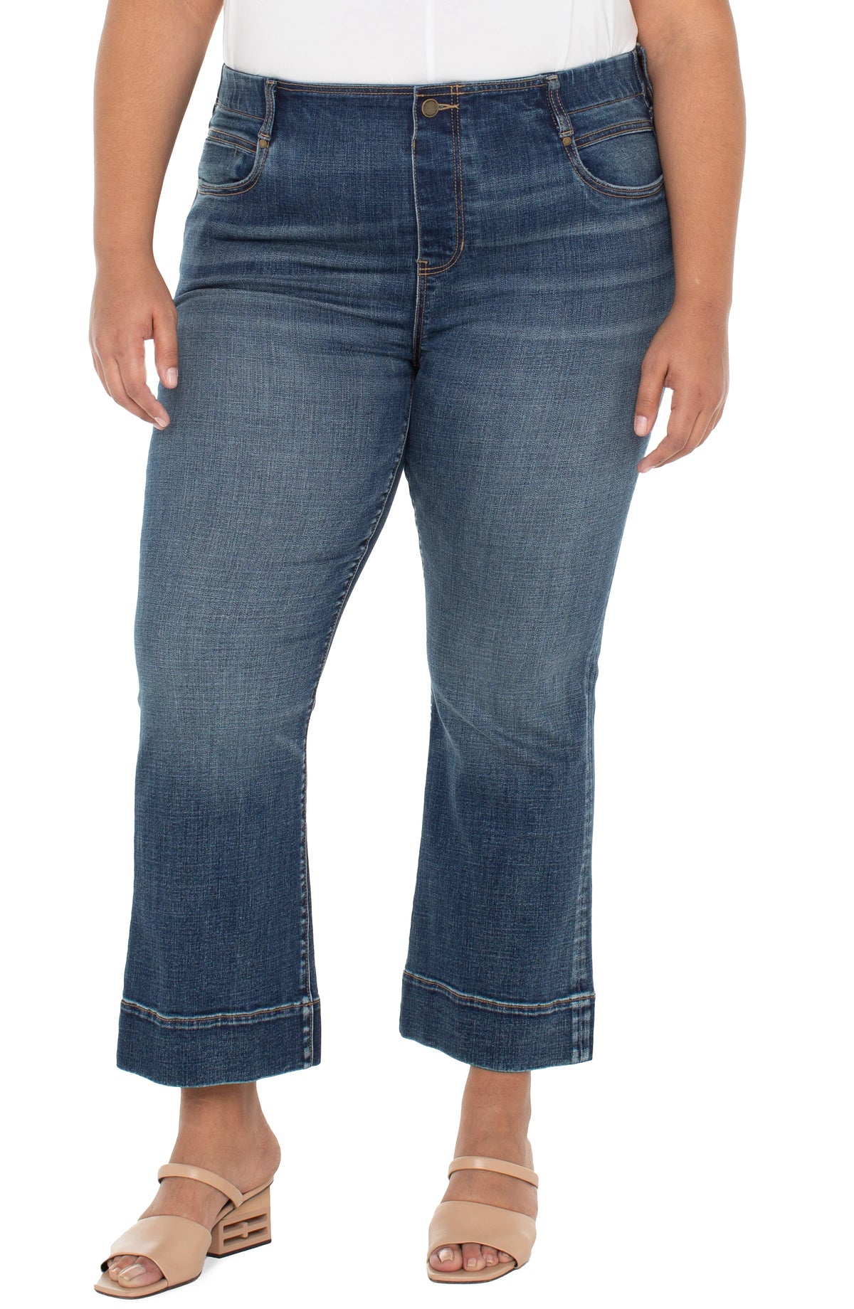 The Gia Glider With Wide Hem