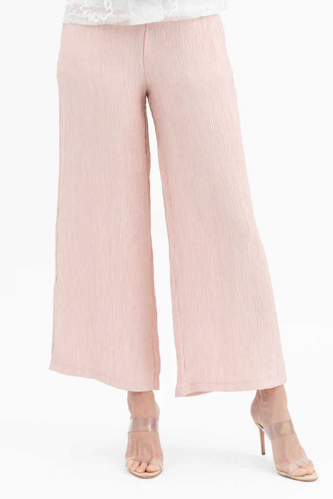 Wide Leg Crinkle Pant