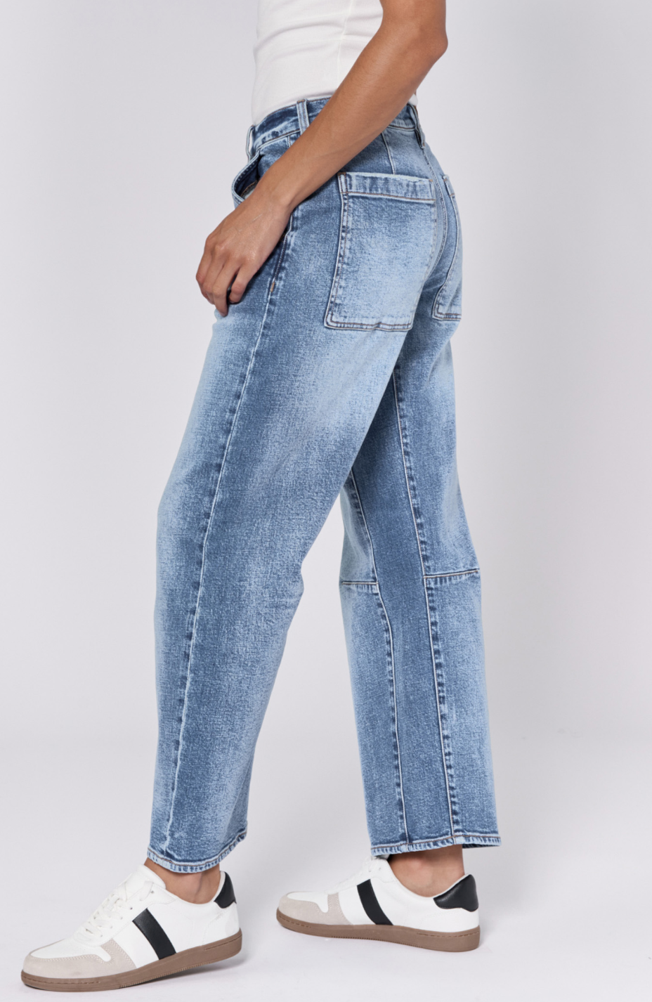 Lasso Cropped Loose Fit Denim