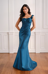 Mon Cheri Social UM102