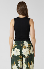 Ribbed Tank