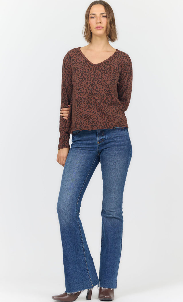 Vanya L/S Vneck Tee
