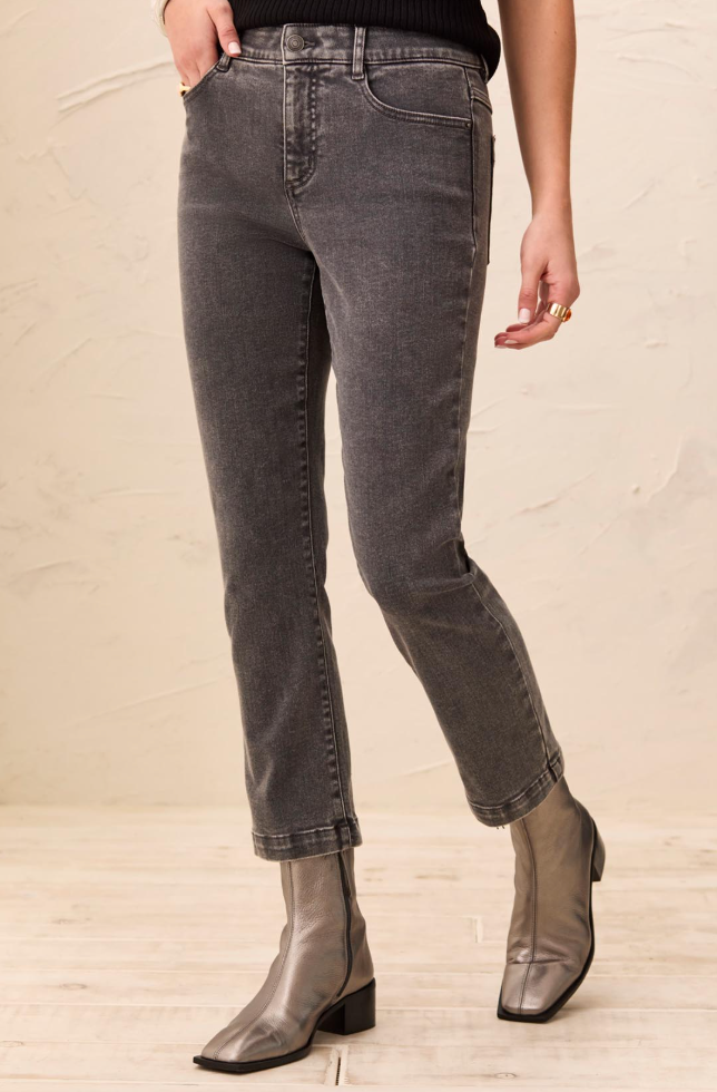 Audrey Stretch Straight Crop
