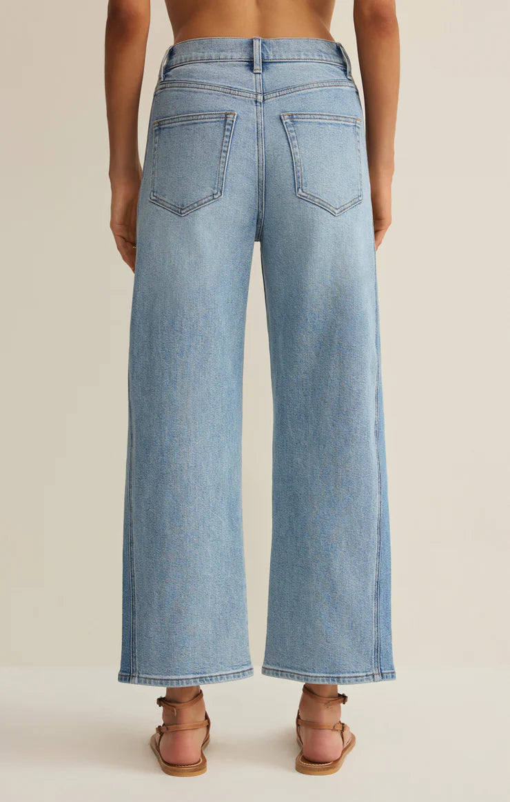 Luna High Rise Crop Bowed