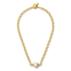Essential Pebble Pearl Necklace