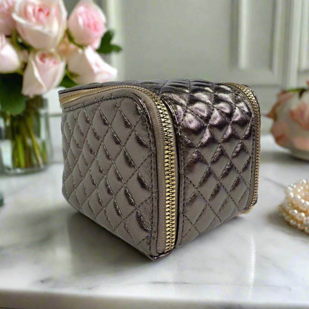 Train Jewelry Case - Bronze