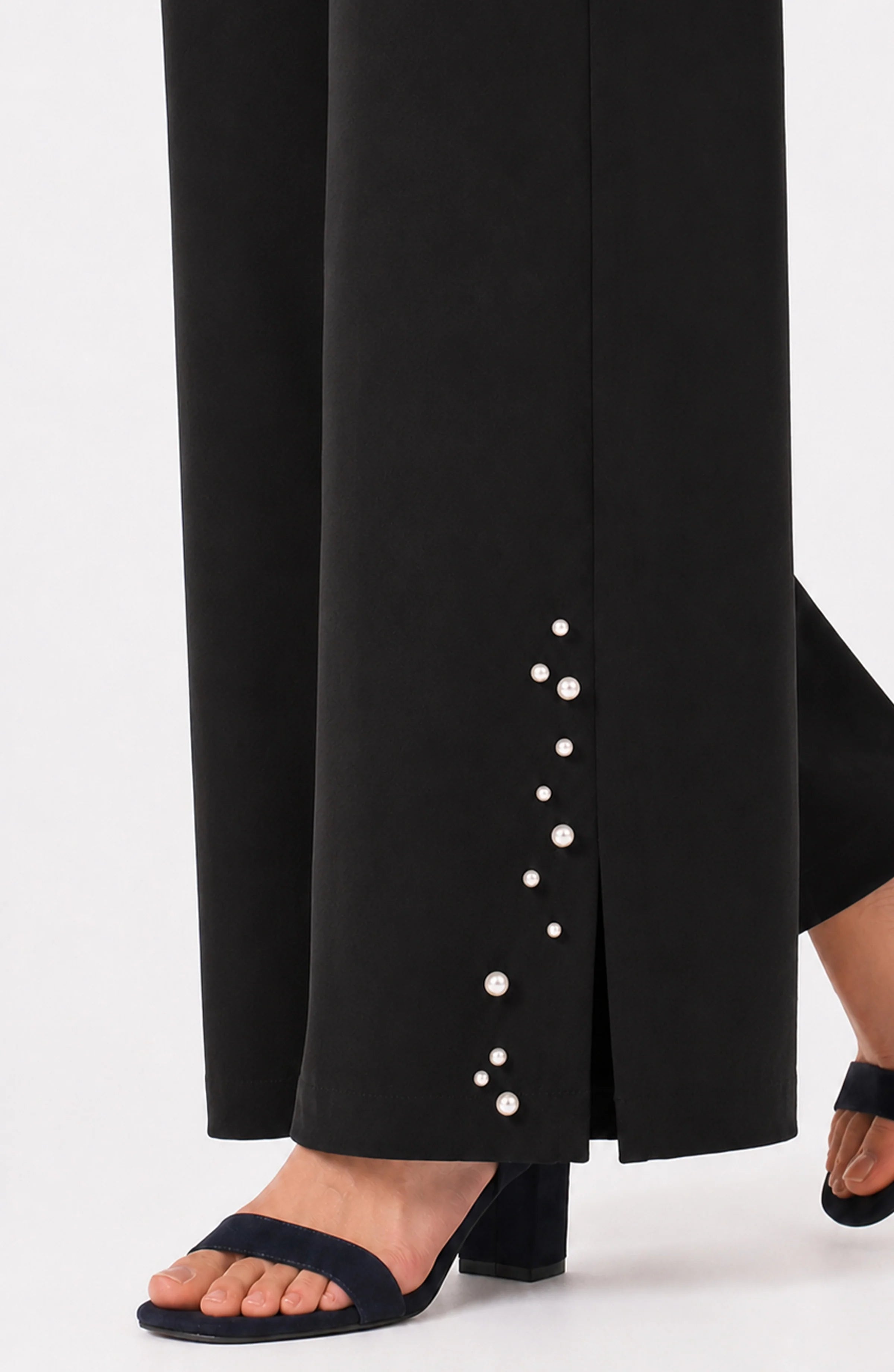 Kayla Wide Leg Pull-on Trouser W/ Pearls